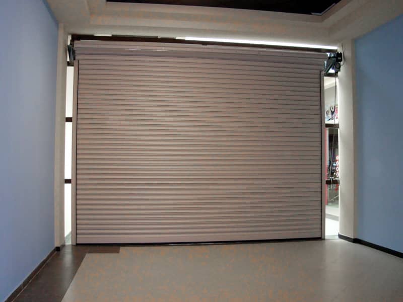 Роллетные ворота DoorHan в Кропоткине с установкой