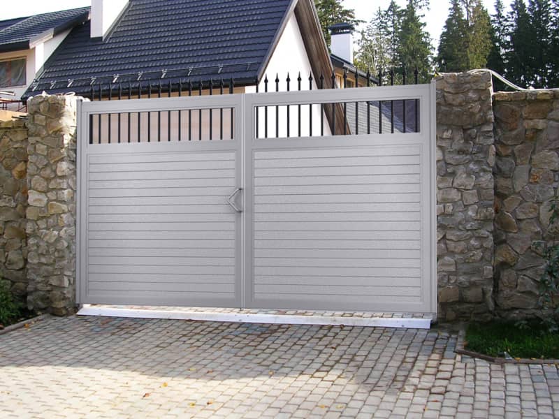 Уличные ворота DoorHan в Кропоткине с установкой